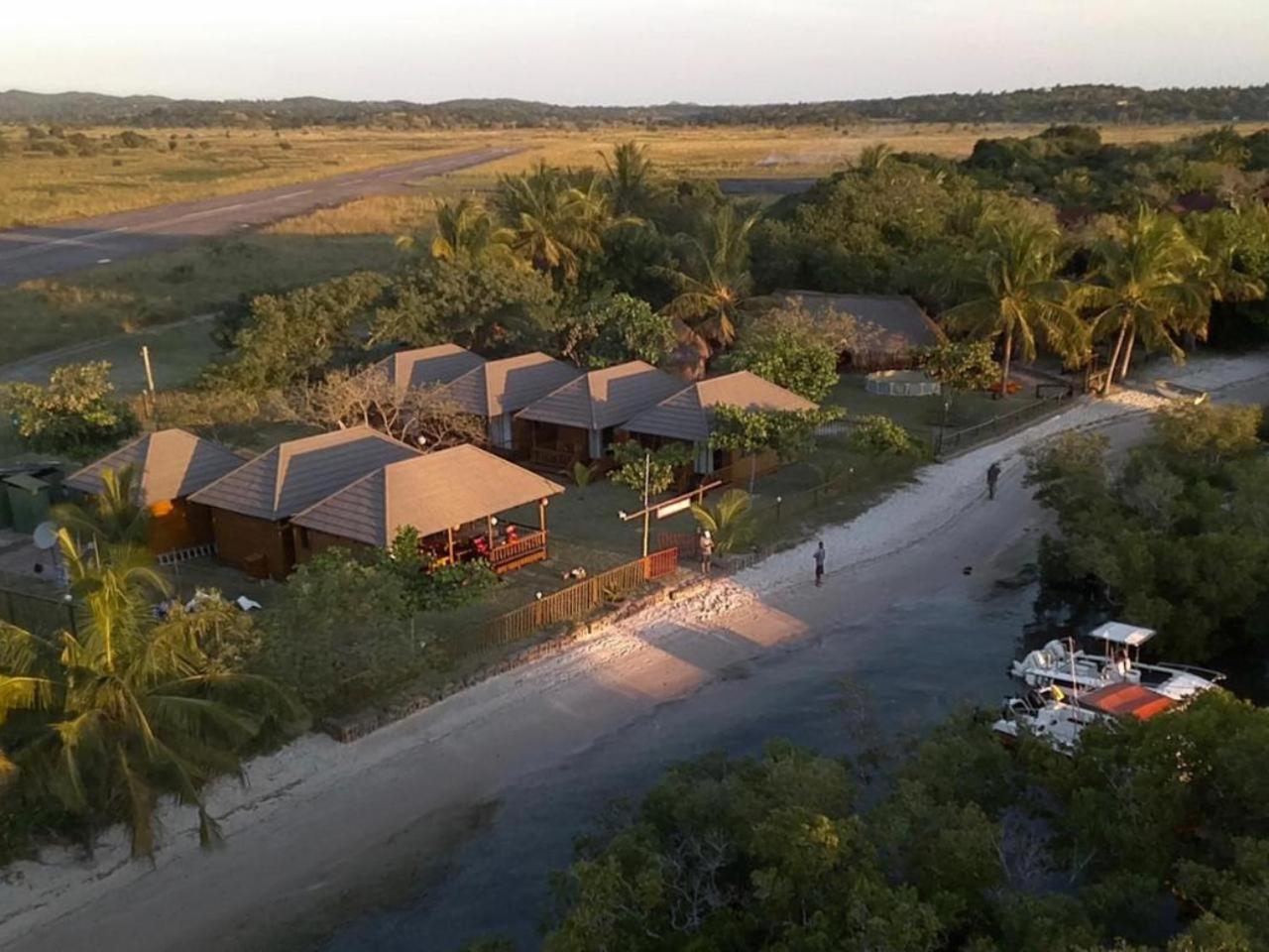 Inhaca Kanimambo Lodge Екстер'єр фото